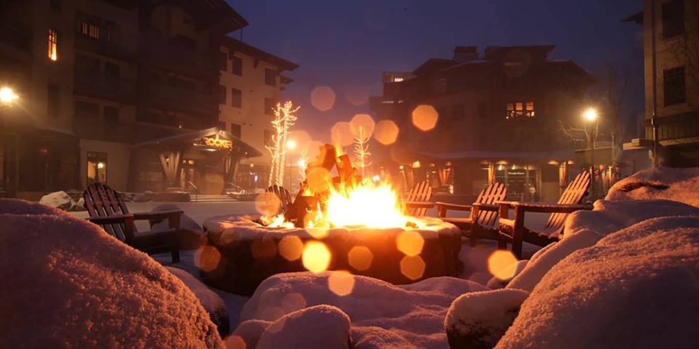 Kurišče na vrtu za prijetno vdušje v hladnih dneh