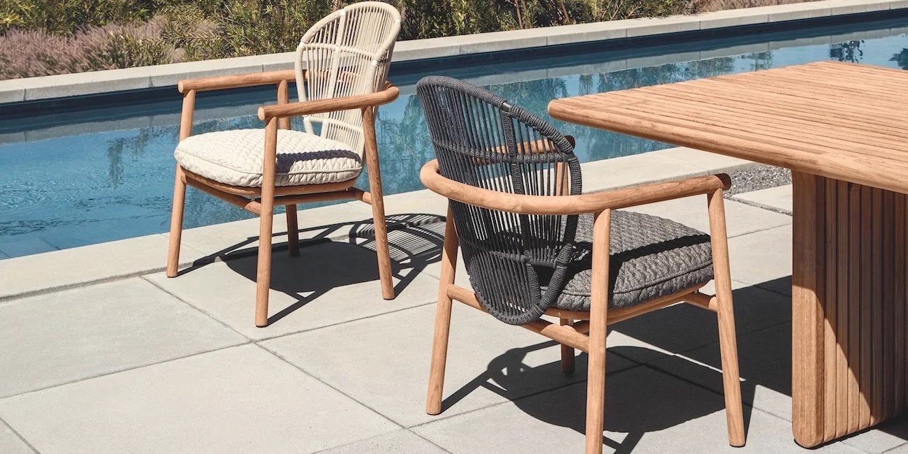 Razkošni luksuzni vrtni stoli z bogatim oblazinjenjem, Prehod