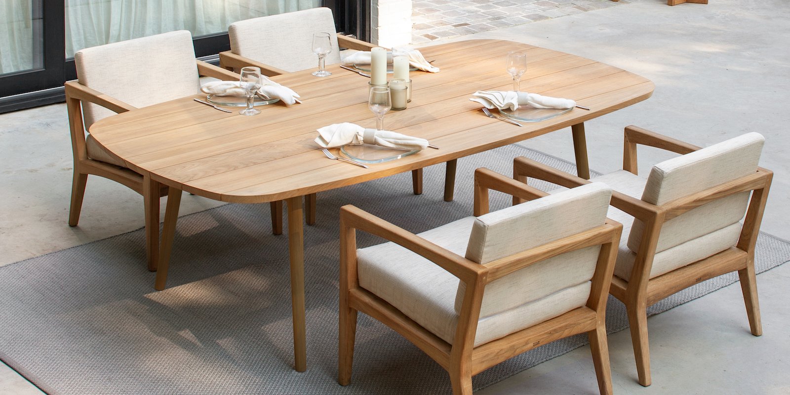 Nizka vrtna jedilna miza Styletto