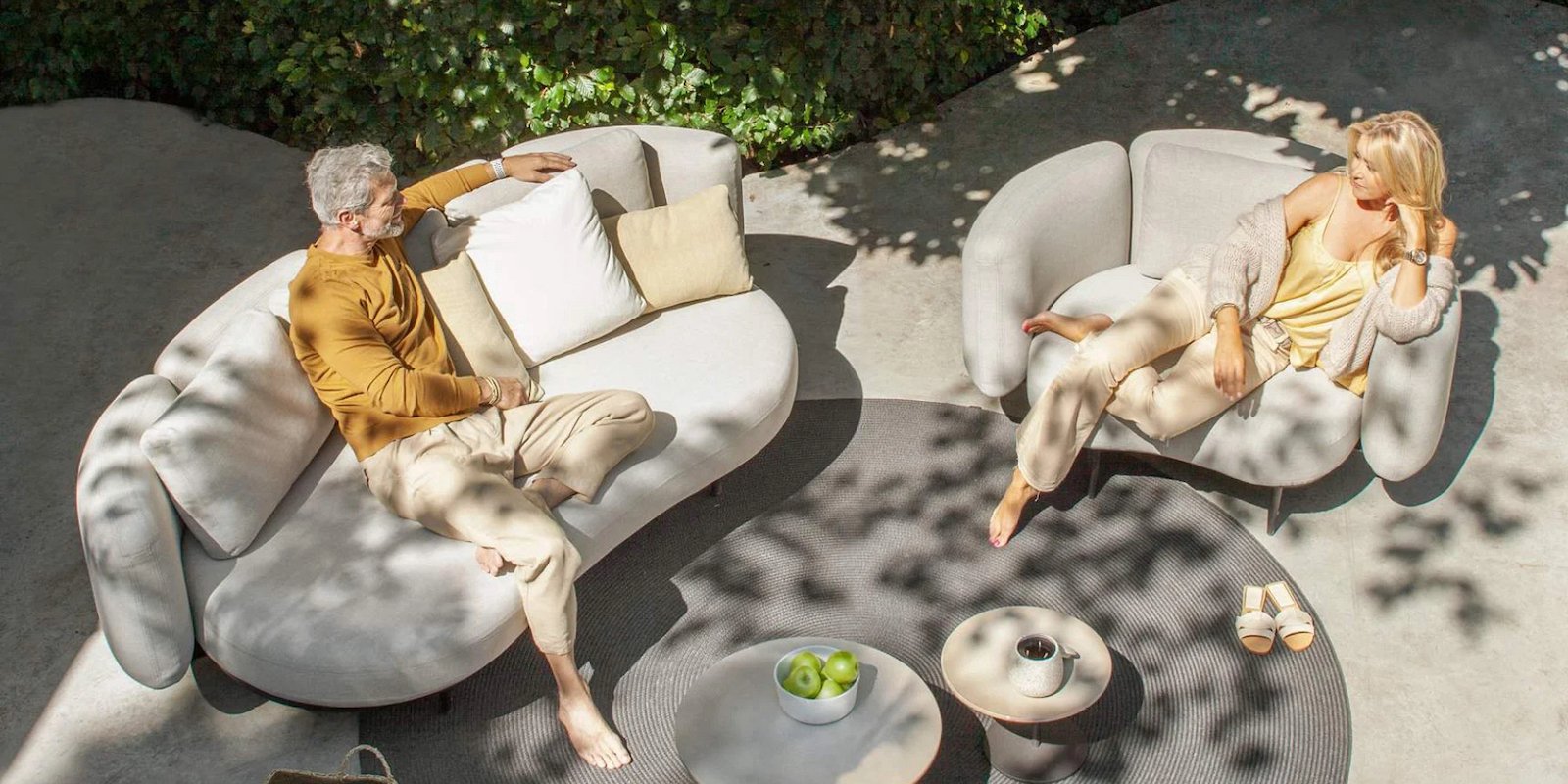  Izbira pravih materialov je ključnega pomena za trajno zadovoljstvo z uporabo vrtnega pohištva 