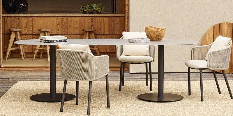 Ovalna vrtna miza T-table, kolekcija Prehod Exclusive