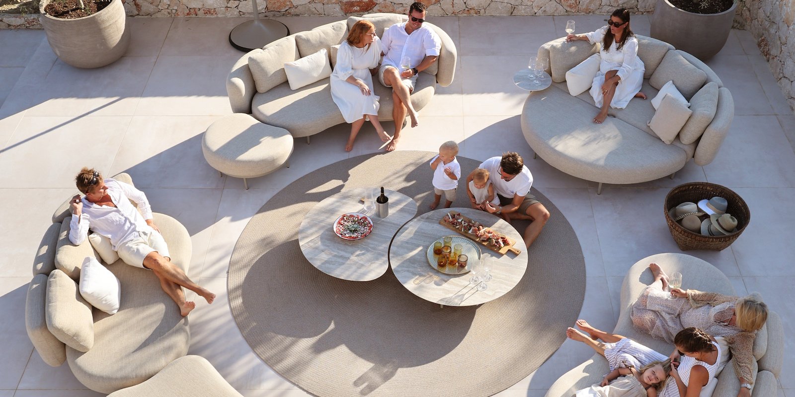 Udobno premium vrtno pohištvo za dolgotrajno uporabo